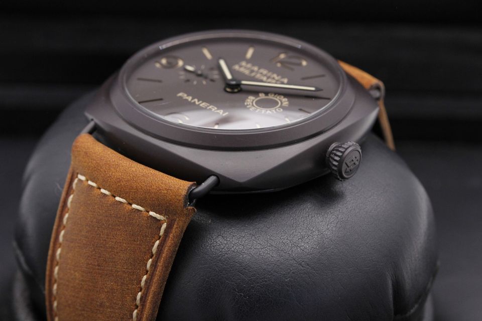 Panerai Radiomir Manual PAM00339 Image 2
